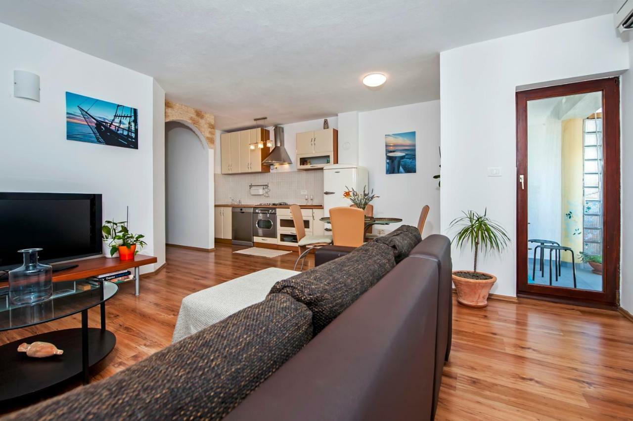 Apartment Thalassa Rovinj Ngoại thất bức ảnh